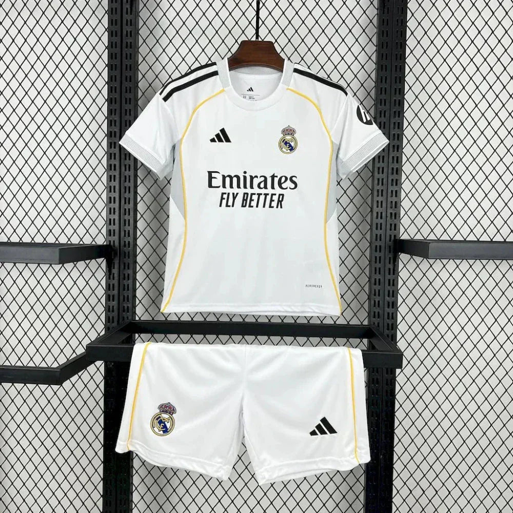 Kit Enfant Real Madrid Domicile 2025/2026