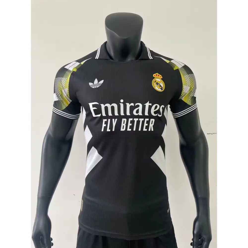 Maillot Real Madrid Noir et Doré 2025/2026 — Player
